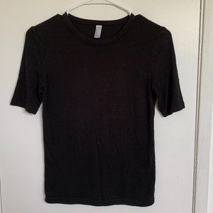 American Apparel • Classic Ribbed Black T Shirt •M